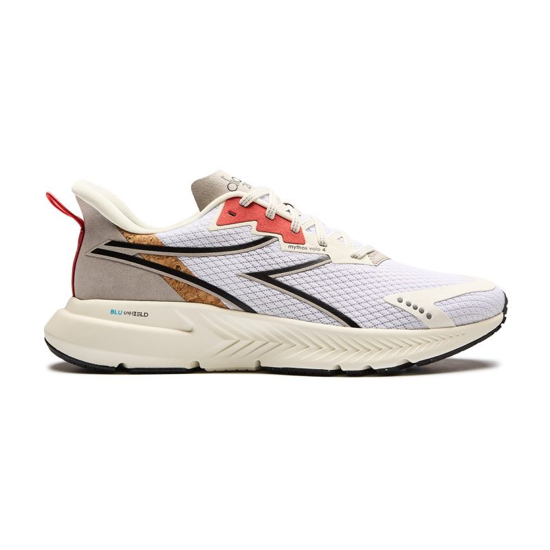 Кроссовки мужские DIADORA MYTHOS BLUSHIELD VOLO 4 2030