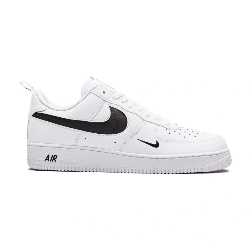 Кроссовки мужские Nike Air Force 1 &apos;07 LV8