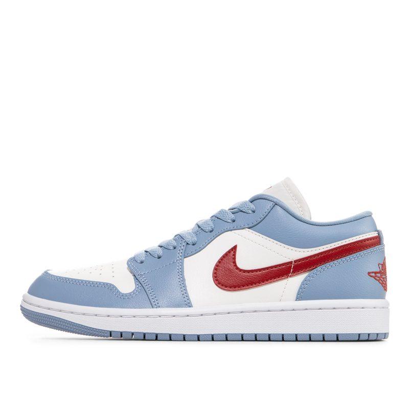 Женские кроссовки Jordan Air Jordan 1 Low голубые