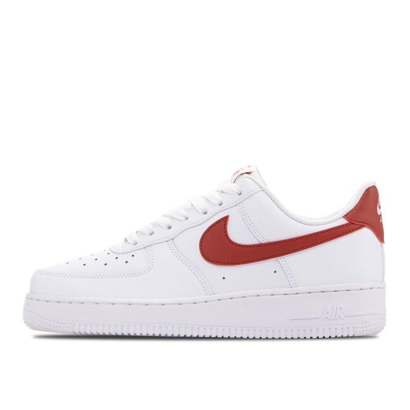 Женские кроссовки Nike Air Force 1 '07 белые