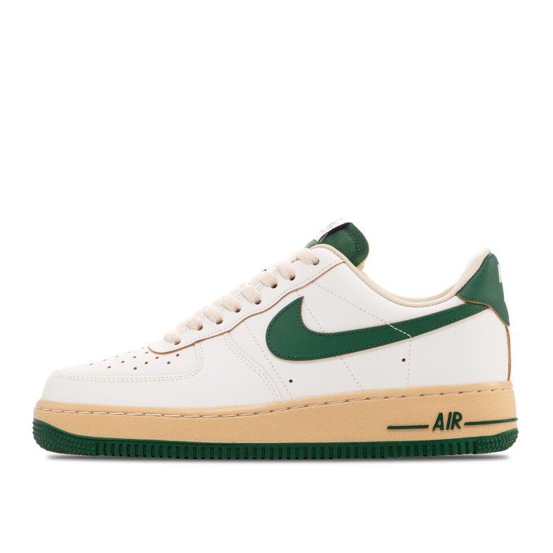 Женские кроссовки Nike Air Force 1 '07 LV8 белые
