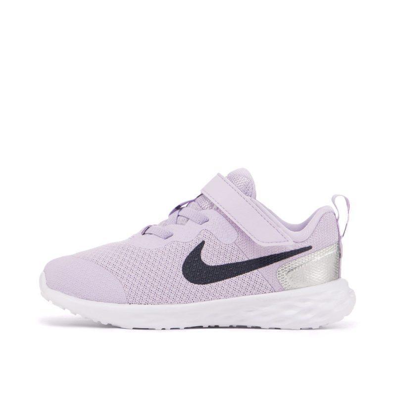 Женские кроссовки Nike Revolution 6 сиреневые