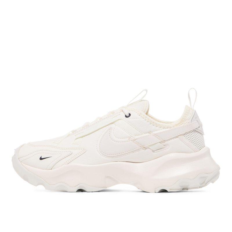 Женские кроссовки Nike TC 7900 бежевые