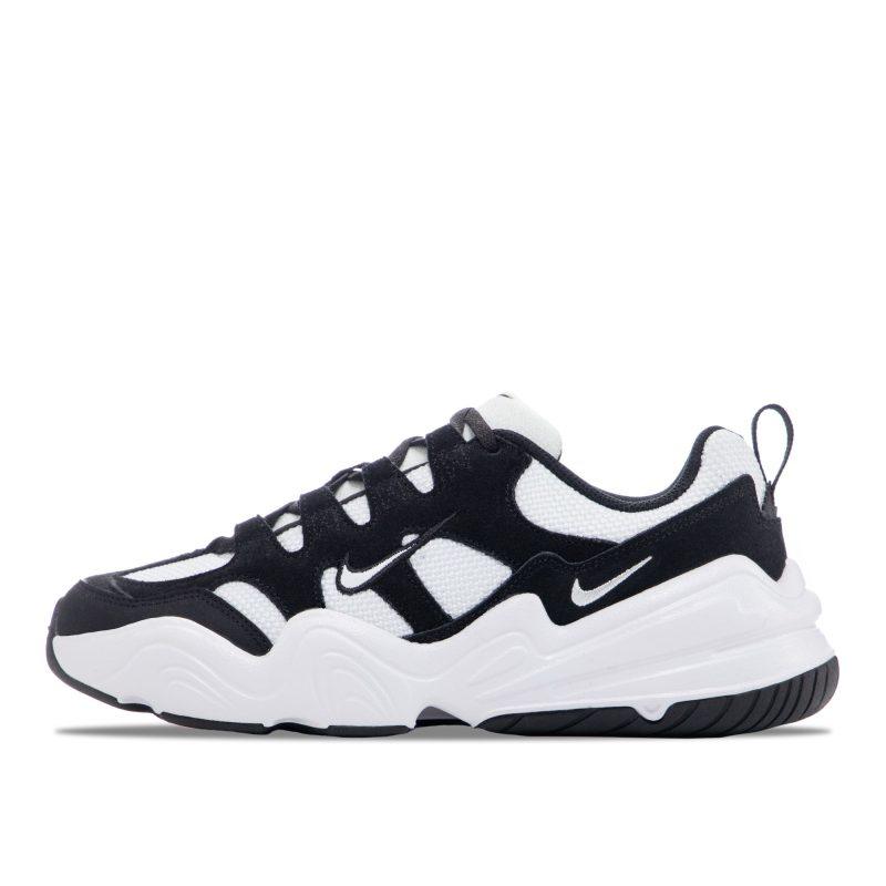 Женские кроссовки Nike Tech Hera чёрно-белые