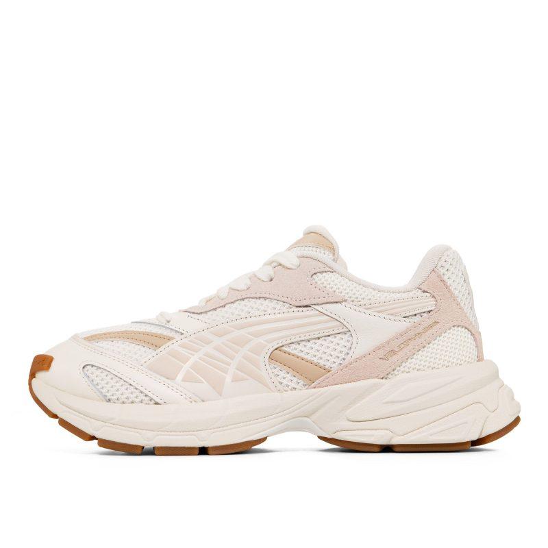 Женские кроссовки PUMA Velophasis SurrealC бежевые
