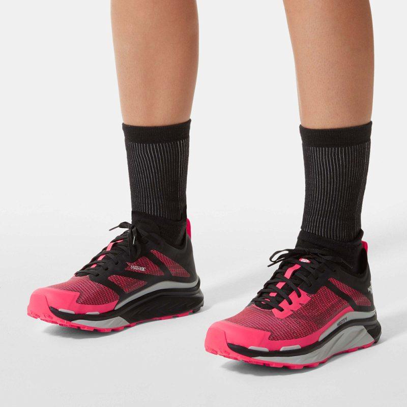 Женские кроссовки The North Face Vectiv Infinite розовые