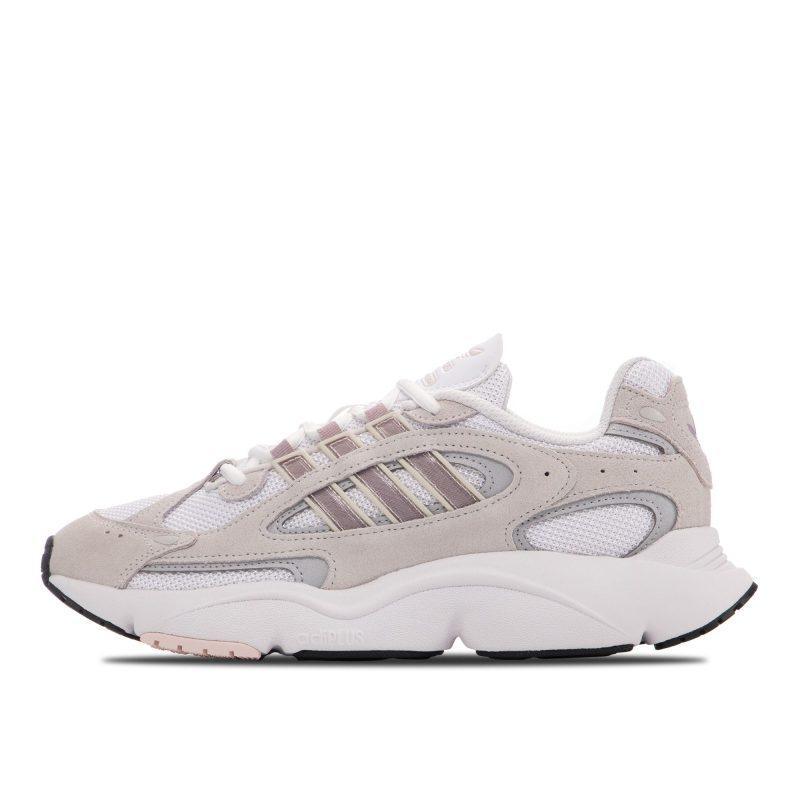 Женские кроссовки adidas Ozmillen бежевые