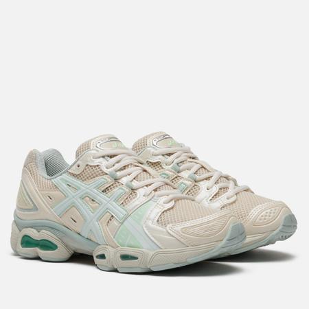 Кроссовки женские ASICS  1202A278-250